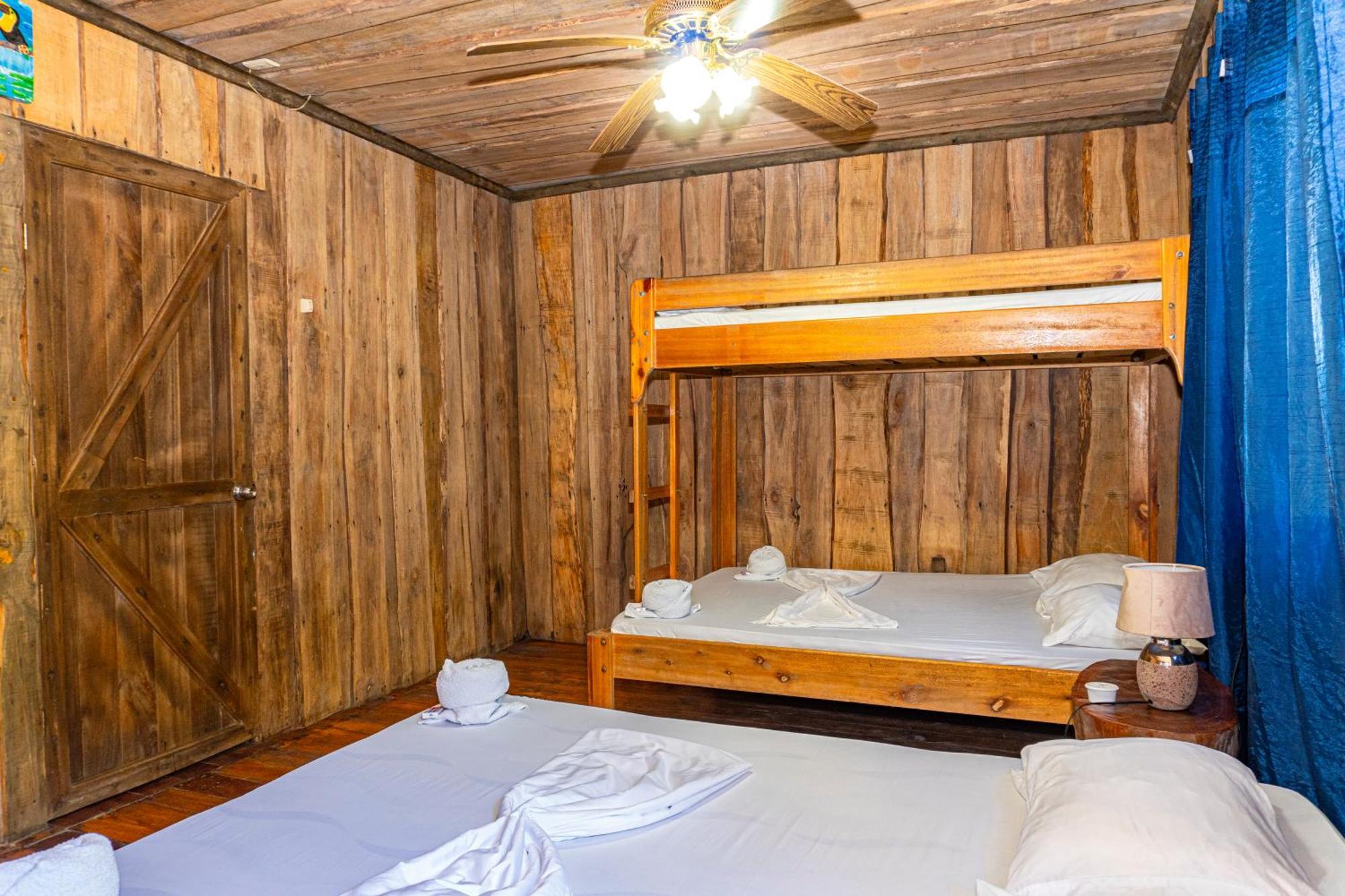 Citronela Lodge Corcovado Drakes Bay Екстериор снимка