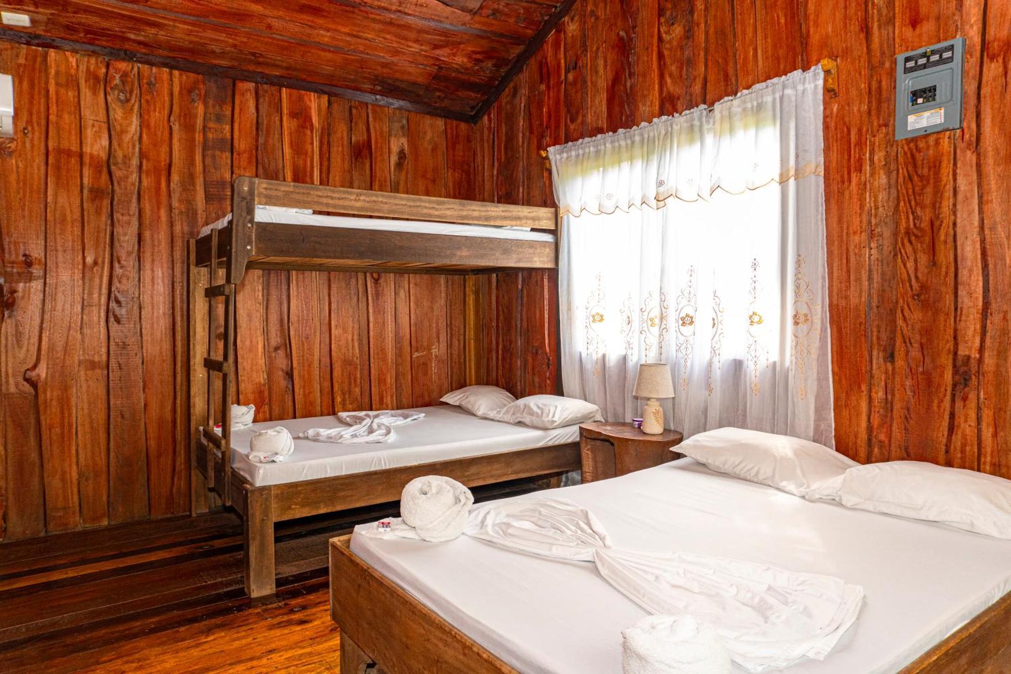 Citronela Lodge Corcovado Drakes Bay Екстериор снимка